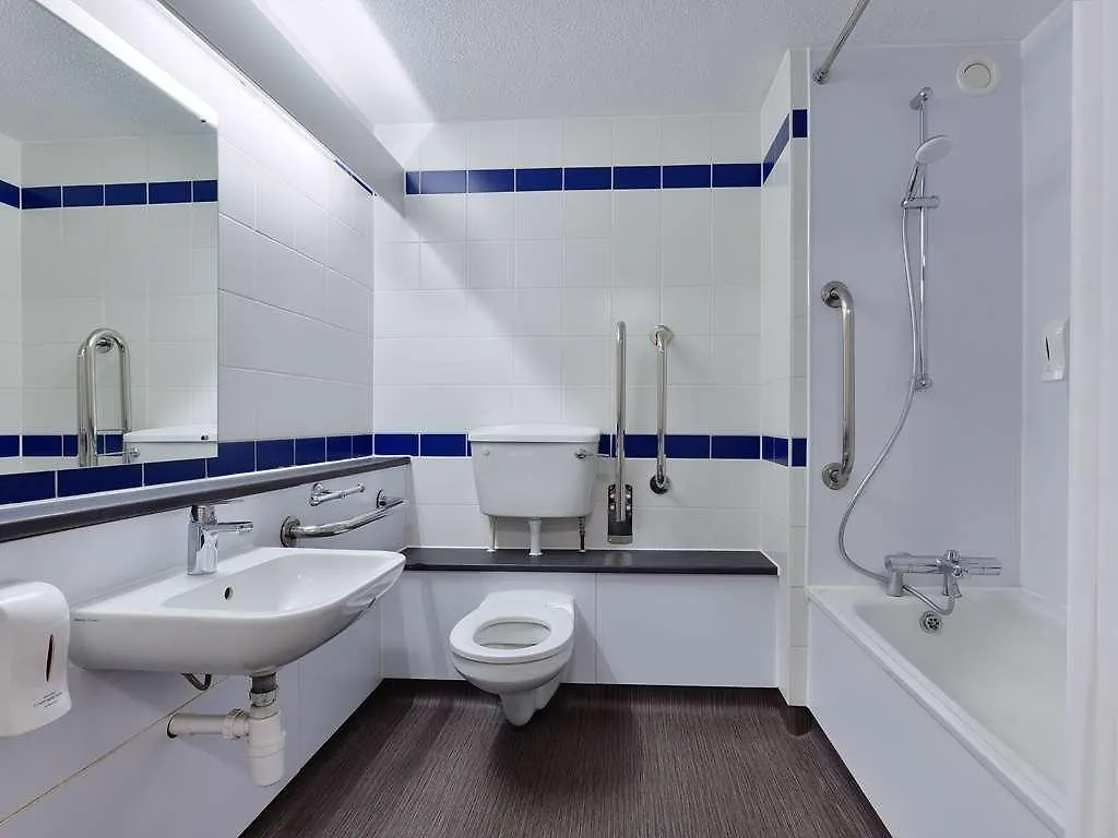 Travelodge London City Liverpool Street 3*,  United Kingdom